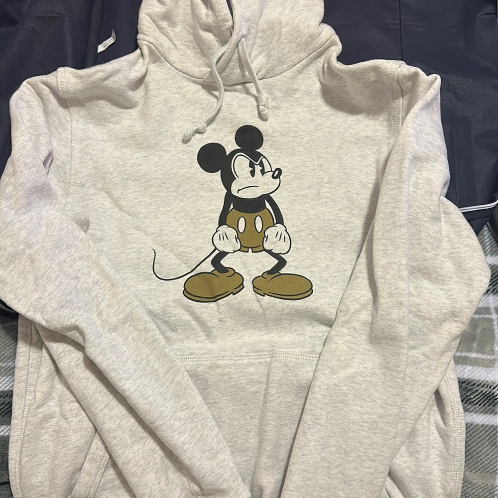 Disney World-Grumpy Mickey Hoodie - Picture 1 of 3